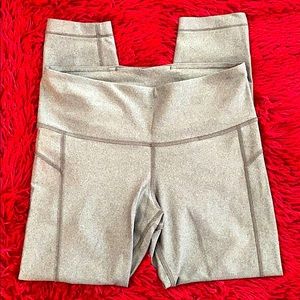 Under Armour HeatGear High Rise Ankle Crop Legging